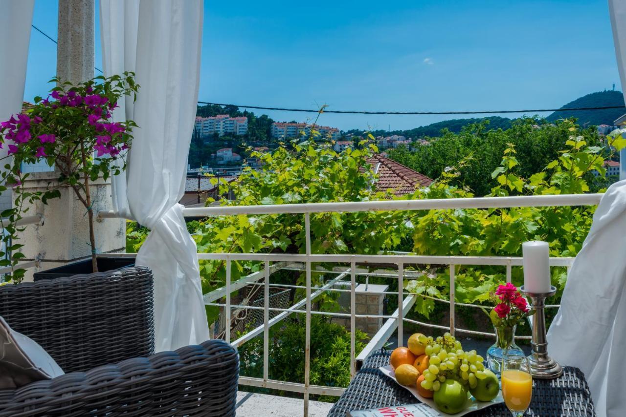 Superior Stunning Apartment Gravosa With A Free Parking Dubrovnik Exterior photo