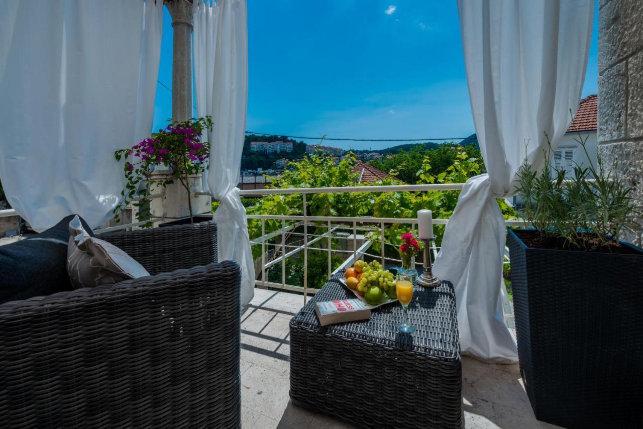 Superior Stunning Apartment Gravosa With A Free Parking Dubrovnik Exterior photo