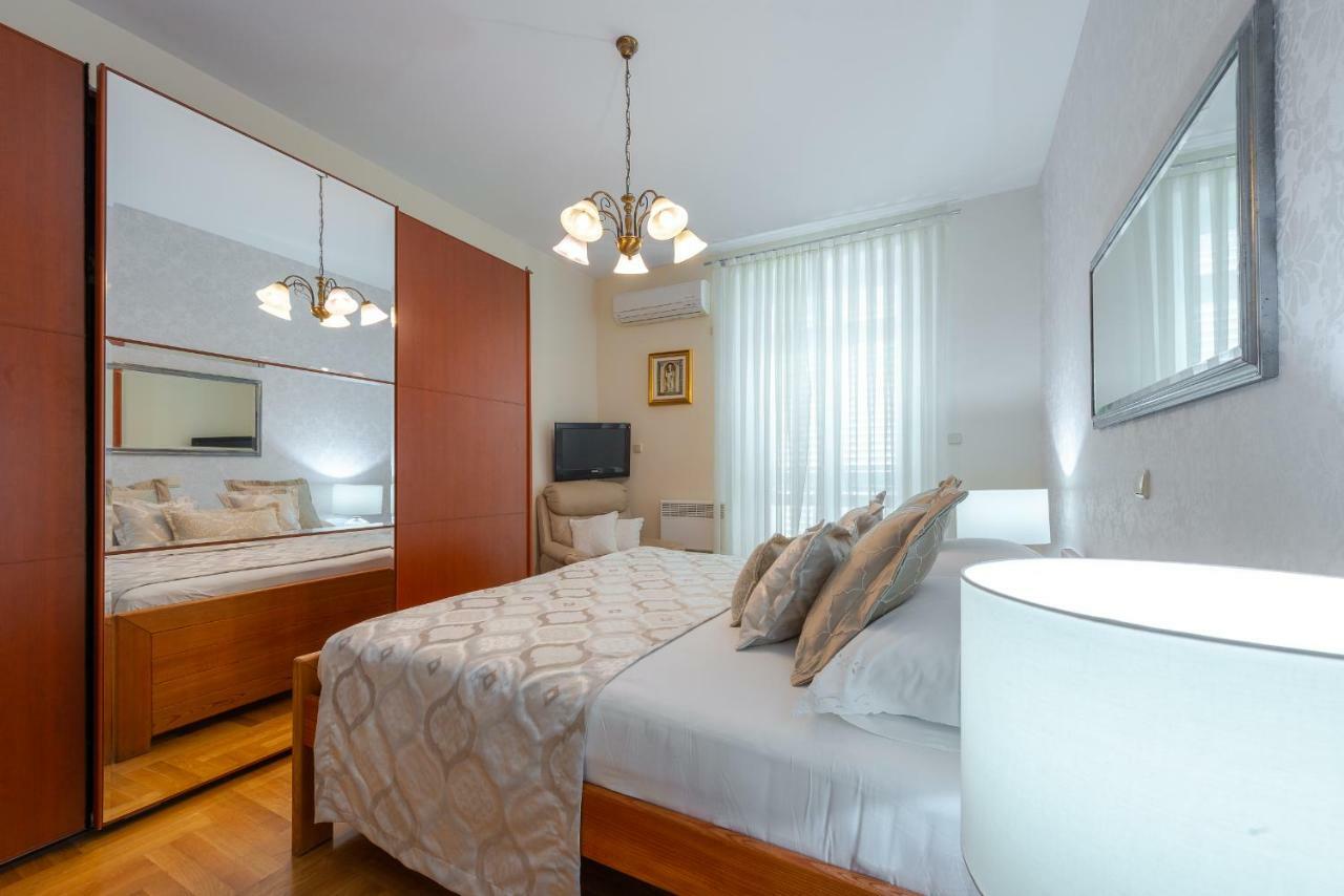 Superior Stunning Apartment Gravosa With A Free Parking Dubrovnik Exterior photo